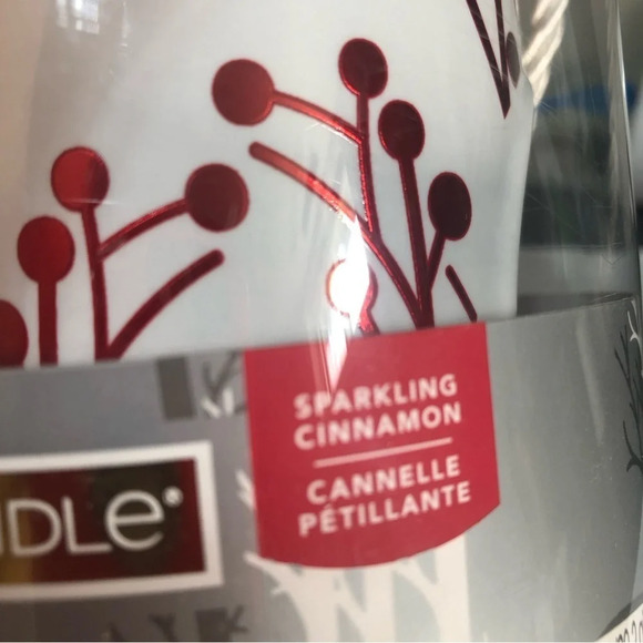 Yankee Candle Luminary Tea Light Holder  4 Sparkling Cinnamon Tea Lights - Picture 5 of 7